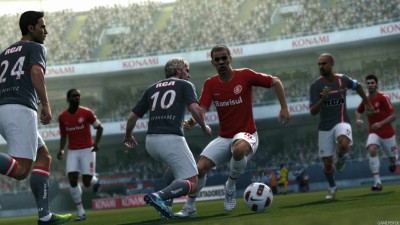 первый скриншот из Pro Evolution Soccer 2012: Metal Music