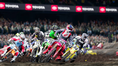 третий скриншот из Monster Energy Supercross - The Official Videogame 4