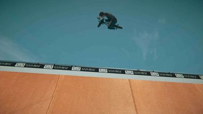 второй скриншот из PIPE by BMX Streets